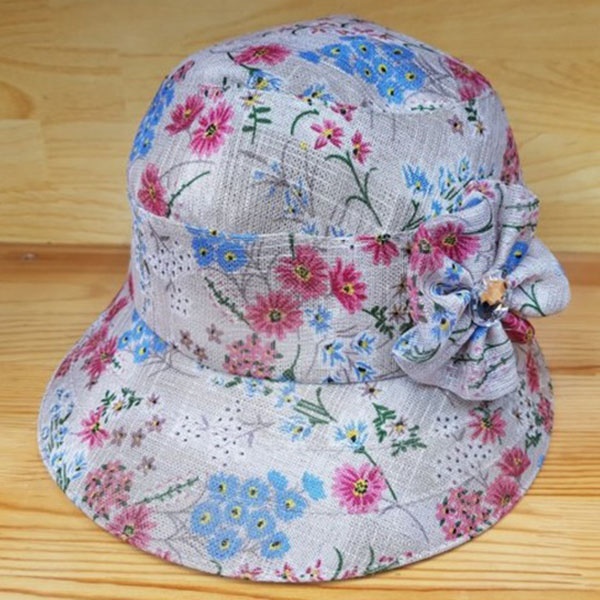 [애슬릿] 중년 여성 꽃 자수 여행 모자 벙거지